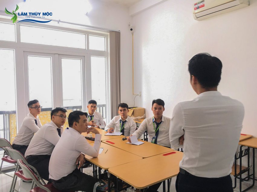 lLâm Thủy Mộc Huế đào tạo chuyên viên tư vấn BĐS