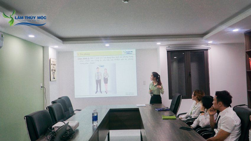 Lâm Thủy Mộc đào tạo hội nhập tháng 11/2020