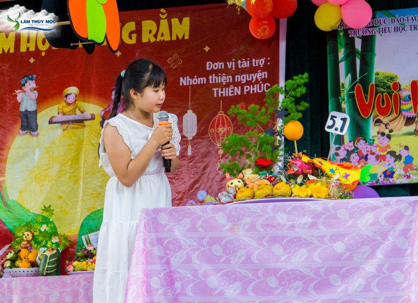 Mang tết trung thu đến với trẻ em xã Tam Đảo