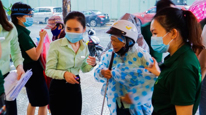 Lâm Thủy Mộc - để gió không cuốn đi