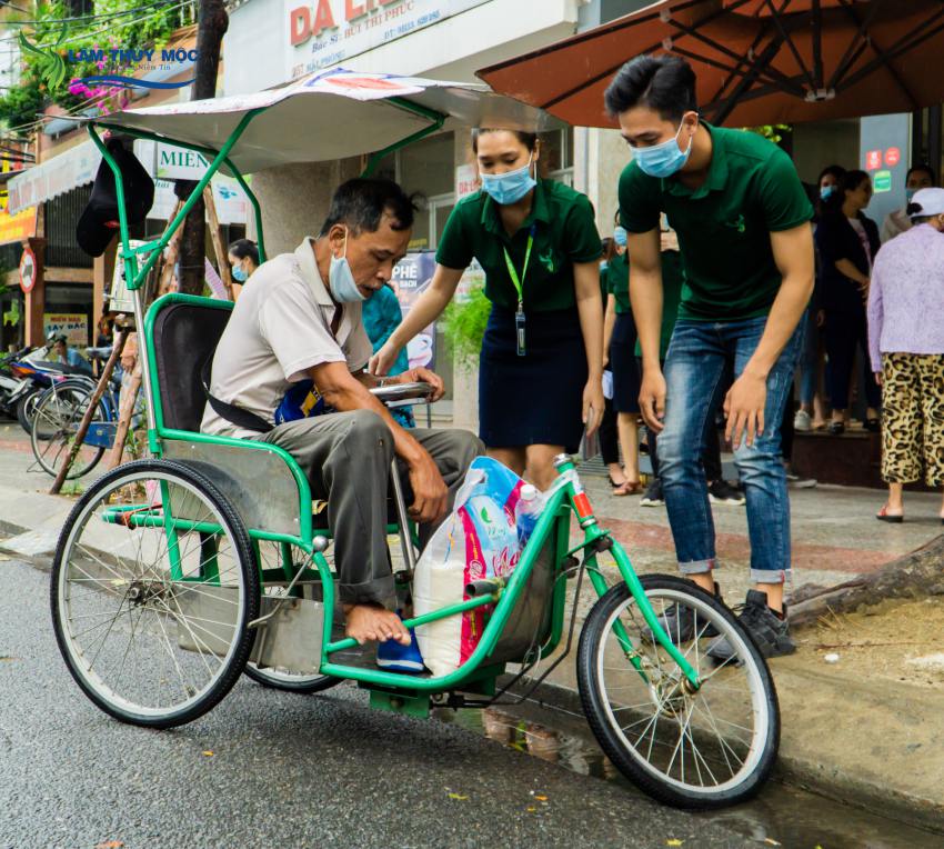 Lâm Thủy Mộc - để gió không cuốn đi