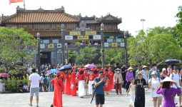 Du lịch Huế tăng kỷ lục dịp 2/9, công suất phòng chạm ngưỡng tối đa: Cơ hội nào cho kinh doanh lưu trú tại Huế?